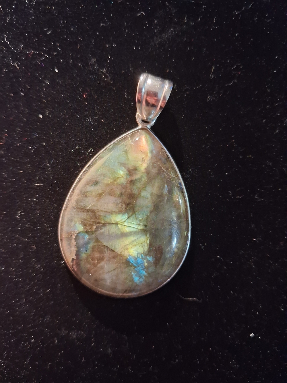 Labradorite Teardrop Pendant Necklace - Iridescent Blue-Green Stone